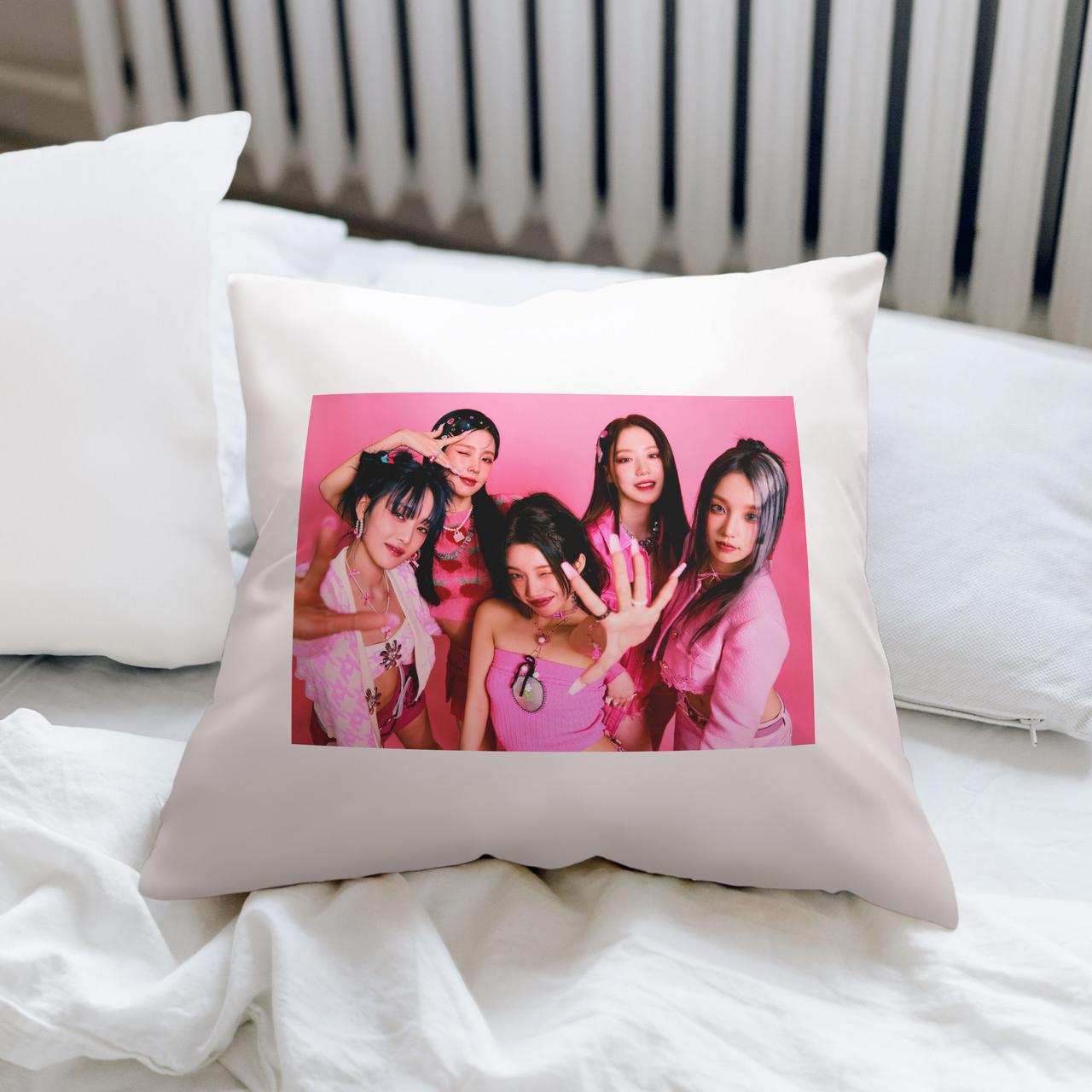 Подушка з принтом "(G)I-dle / Джи Айдл" №2, фото 1