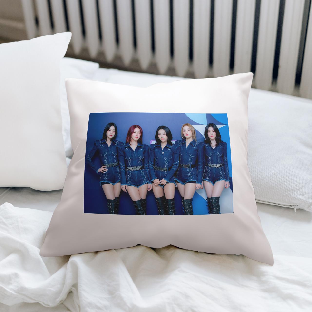 Подушка з принтом "(G)I-dle / Джи Айдл" №20, фото 1