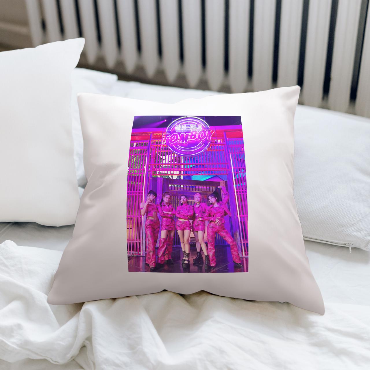 Подушка з принтом "(G)I-dle / Джи Айдл" №23, фото 1