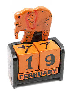 Календар настільний з кубиками "Слон" дерево 17х10х5см (29637)