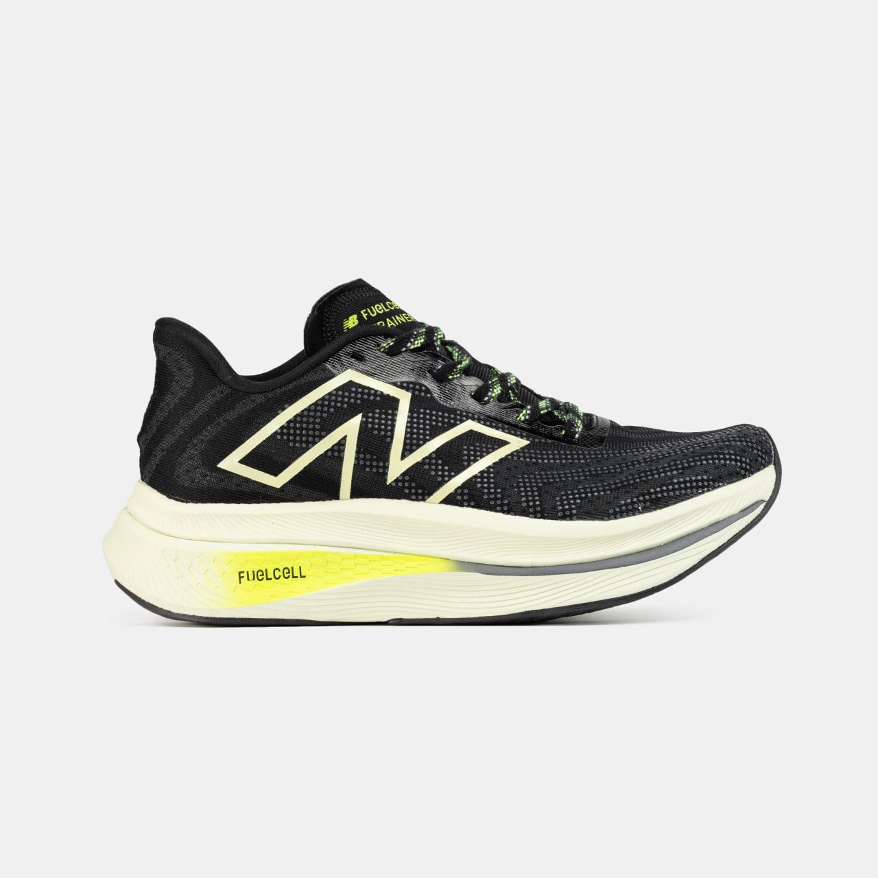 Кросівки New Balance FuelCell SuperComp Trainer v2 Black / Нью Беланс Ф'юелСел СуперКомп Трейнер в2 Чорні