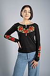 Жіноча вишита футболка з довгим рукавом «Маковий цвіт» чорна, фото 2
