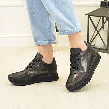 Кросівки жіночі комбіновані на шнурівці. Колір чорний. 38 розмір