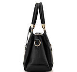 Уцінка Жіноча сумка чорна з брелком класична невелика, фото 6