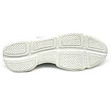 Жіночі шкіряні кросівки білого кольору на шнурівці з перфорацією MIDA 230226(34) розмір 36, фото 9