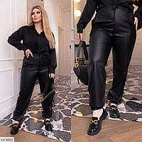 Джеоггеры женские брюки из эко кожи на резинке с манжетами внизу высокая посадка с карманами большие размеры