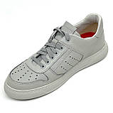 Жіночі шкіряні кеди сірого кольору на шнурівці з перфорацією MIDA 230483(56) розмір 36, фото 8