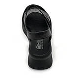 Жіночі шкіряні босоножки чорного кольору на плоскій підошві MIDA 230435(1) розмір 36, фото 6