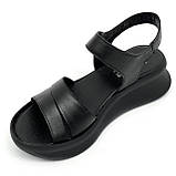 Жіночі шкіряні босоножки чорного кольору на плоскій підошві MIDA 230435(1) розмір 36, фото 8