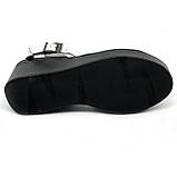 Жіночі шкіряні босоножки чорно-білого кольору на плоскій підошві MIDA 230448(34) розмір 36, фото 9