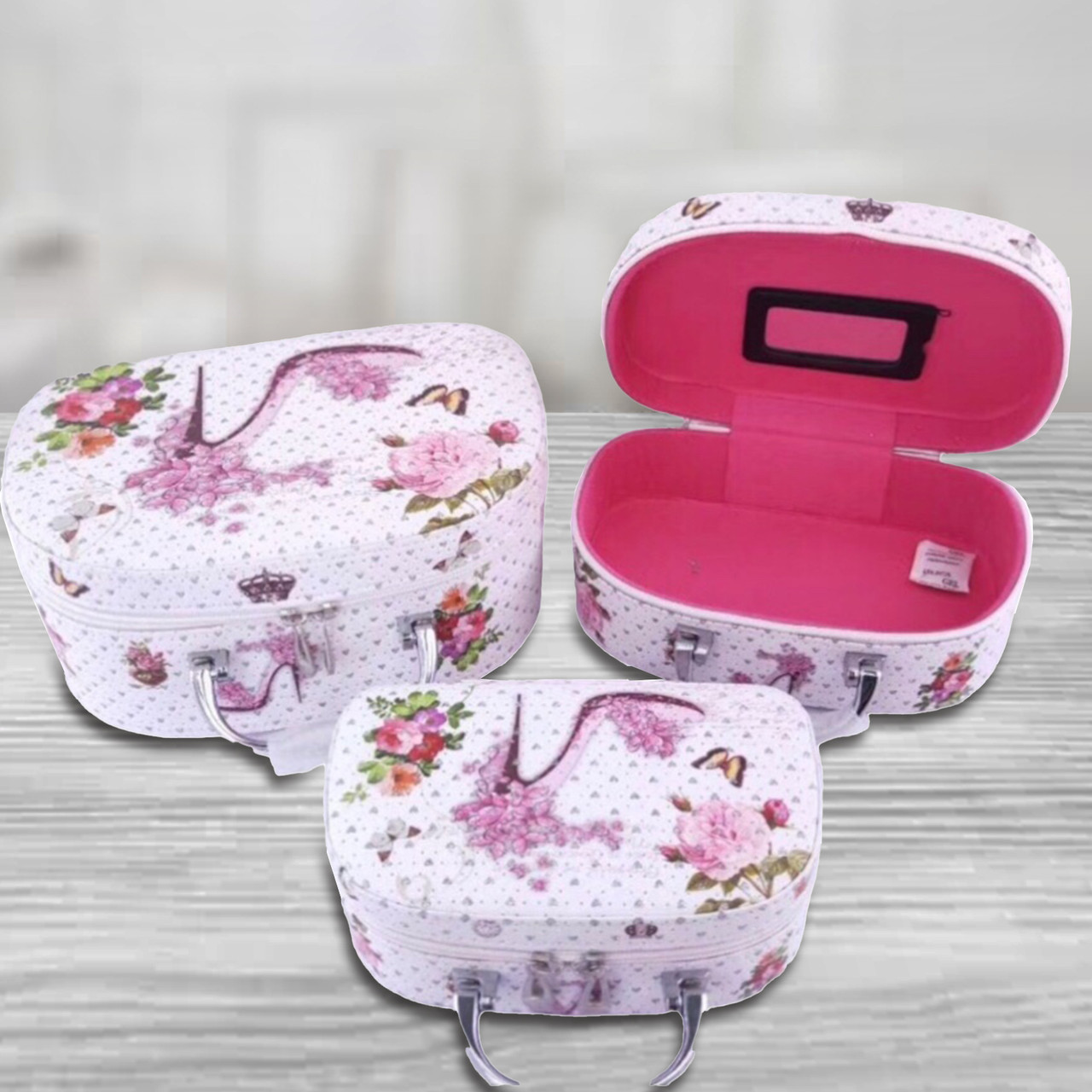 πΠΠ°Π±ΡΡ Π±'ΡΡΡ-ΠΊΠ΅ΠΉΡΡΠ² Π΄Π»Ρ ΠΊΠΎΡΠΌΠ΅ΡΠΈΠΊΠΈ Ρ ΠΏΡΠΈΠΊΡΠ°Ρ Paris Π½Π° Π±Π»ΠΈΡΠΊΠ°Π²ΡΡ Π· Π΄Π·Π΅ΡΠΊΠ°Π»ΡΡΠ΅ΠΌ 3Π²1, ΠΎΠ²Π°Π»ΡΠ½Π° ΠΊΠΎΡΠΌΠ΅ΡΠΈΡΠΊΠ°, ΡΠΎΡΠΎ 1