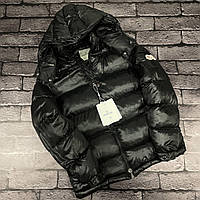 Зимовий пуховик Moncler