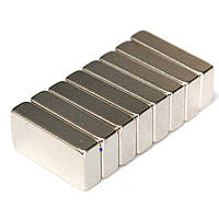 Magnet-20X10X5 Магнит неодимовый, прямоугольный, размеры: 20х10х5 мм (+/- 0,5). N52. 1430-1480 мТ. Напр. магн.
