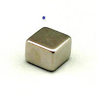 Magnet-4X4X3 Магнит неодимовый, прямоугольный, размеры: 4х4х3 (+/-0,5) мм. N50. Nd14Fe21B. Напр. магн. поля:
