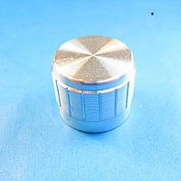 KNOB-AL-21X17X6-SILVER Ручка для потенциометра: алюминий, внешний диаметр 21 мм. внутренний диаметр 6 мм.