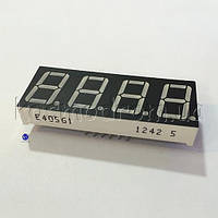 E40561-I-UR3-0-W Светодиодный индикатор, общий анод, высота символа 14,22 мм, четырехсимвольный, цвет свечения