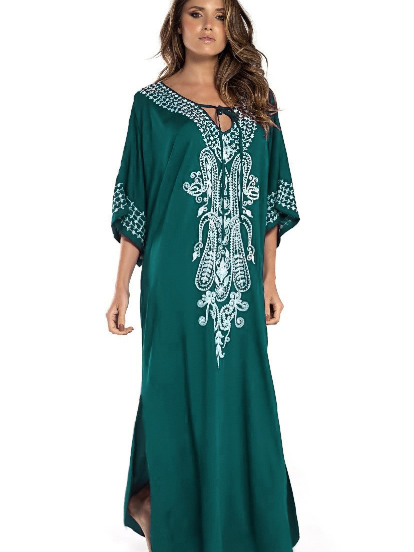 Туніка сукня пляжна зеленого кольору з вишивкою