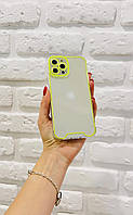 Прозрачный силиконовый чехол для Iphone 14 Pro с ободком который cветится в темноте ( жёлтый )