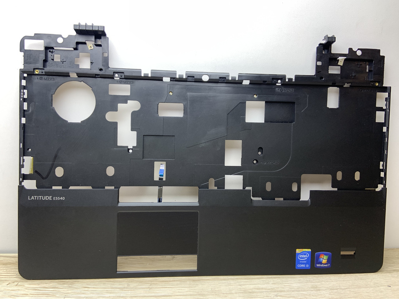 Dell latitude E5540 Корпус C (топкейс, середня частина) A133G8 AP0WR000500 3.5A #
