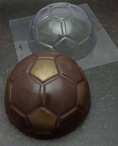 Пластикова форма для шоколаду Полусфера  М'ЯЧ 8.2 см
