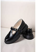 Демисезонные женские лаковые туфли в черном цвете
