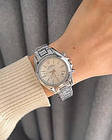 Жіночий стильний золотистий годинник на руку на металевому ремінці Ролекс Сріблясті