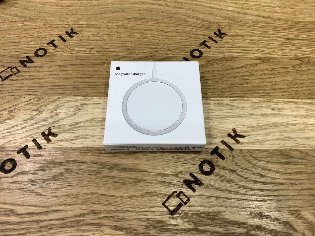 Бездротовий зарядний пристрій Apple MagSafe Charger White (A2140/MHXH3AM/A) Оригінал| Новий