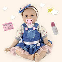 Реалистичная кукла Реборн (Reborn) 55 см мягконабивная, Любаша в наборе с соской, бутылочкой, одеялом