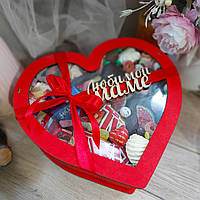 Солодкий бокс серце з квітами/ Букет із цукерок та квітів/Солодкий букет у коробці