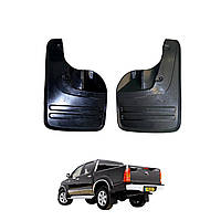 Передние брызговики Toyota Hilux 2006-2015, к-кт (2шт.)