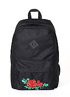 Женский городской рюкзак черного цвета среднего размера с рисунком вишивкой 000755