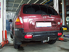 Фаркоп Hyundai Santa Fe 2000-2006 (Хендай Санта Фе) оцинкований без підрізу бампера