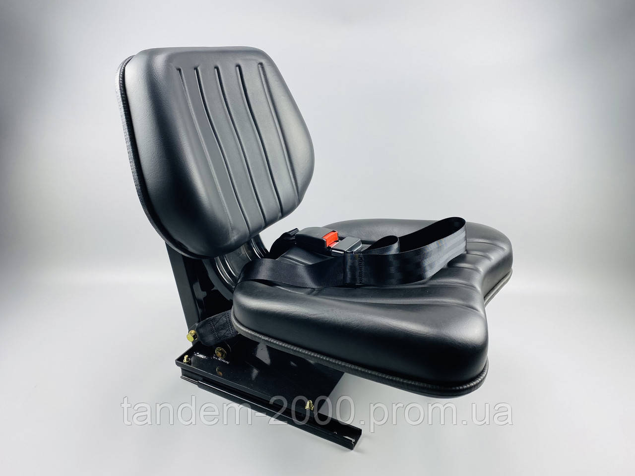 Сидіння універсальне МТЗ/ЮМЗ/Т-16/Т-25/Т-40/Т-150 і тд з регулюванням висоти крісла