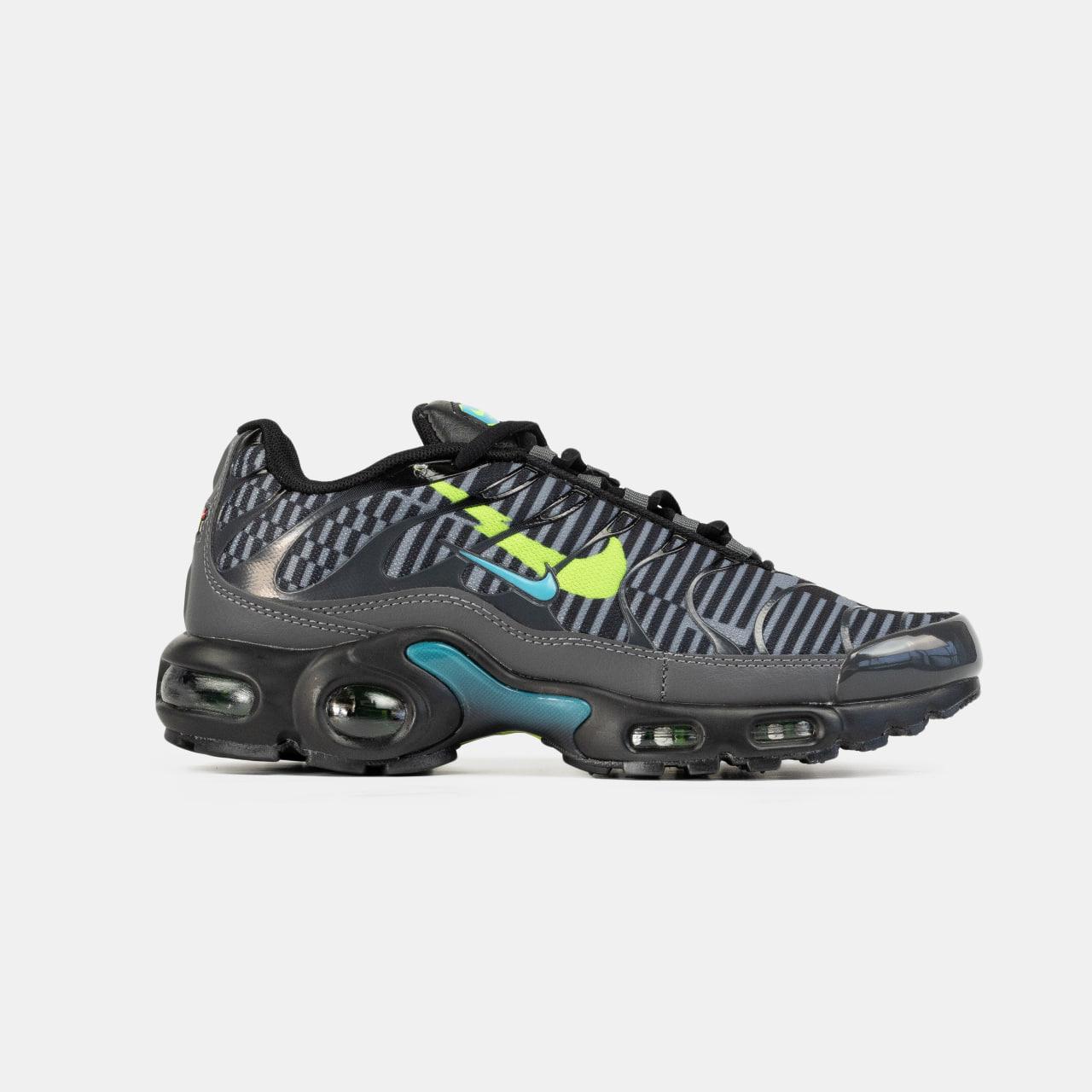 Чоловічі Кросівки Nike Air Max TN Plus Grey Black / Найк Аїр Макс ТН Плюс Сірі з Чорним