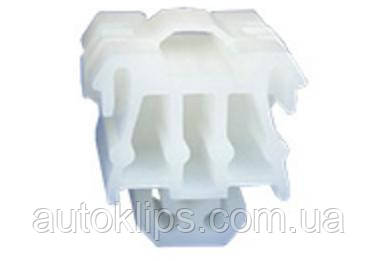 Кліпса кріплення молдингу Mercedes W124 A1249880478
