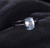 Серебряное кольцо с природным голубым топазом