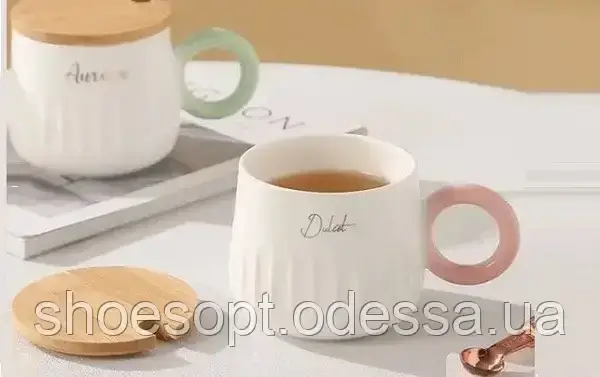 Кухоль керамічний Стильний із бамбуковою кришкою