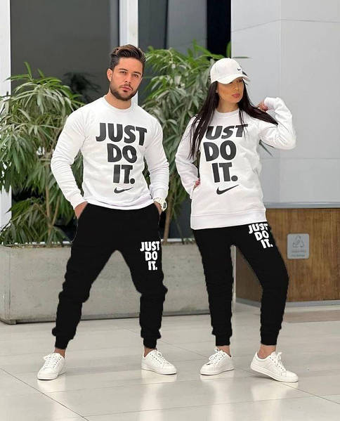 Vetement couple nike sale