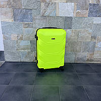 Валіза дорожня середня Bloom 147 M Лаймовий