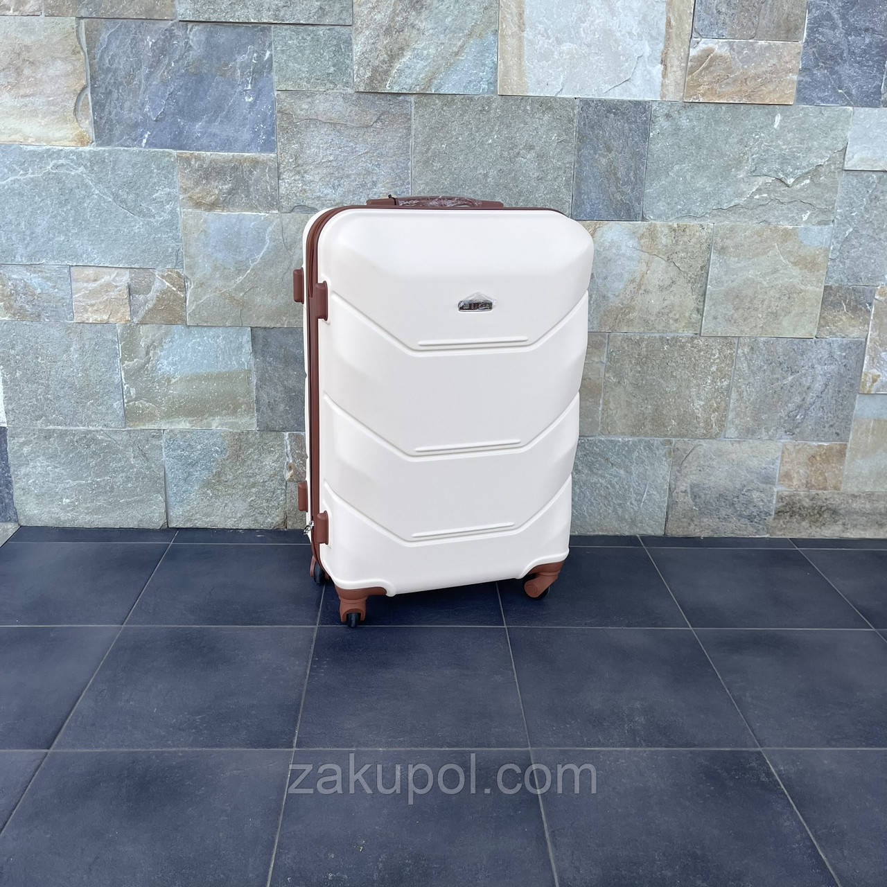 Валіза дорожня середня Bloom 147 M Молочний, фото 1