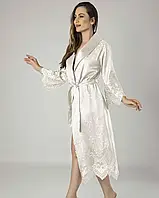 Женский сатиновый халат Nusa с кружевом без капюшона.