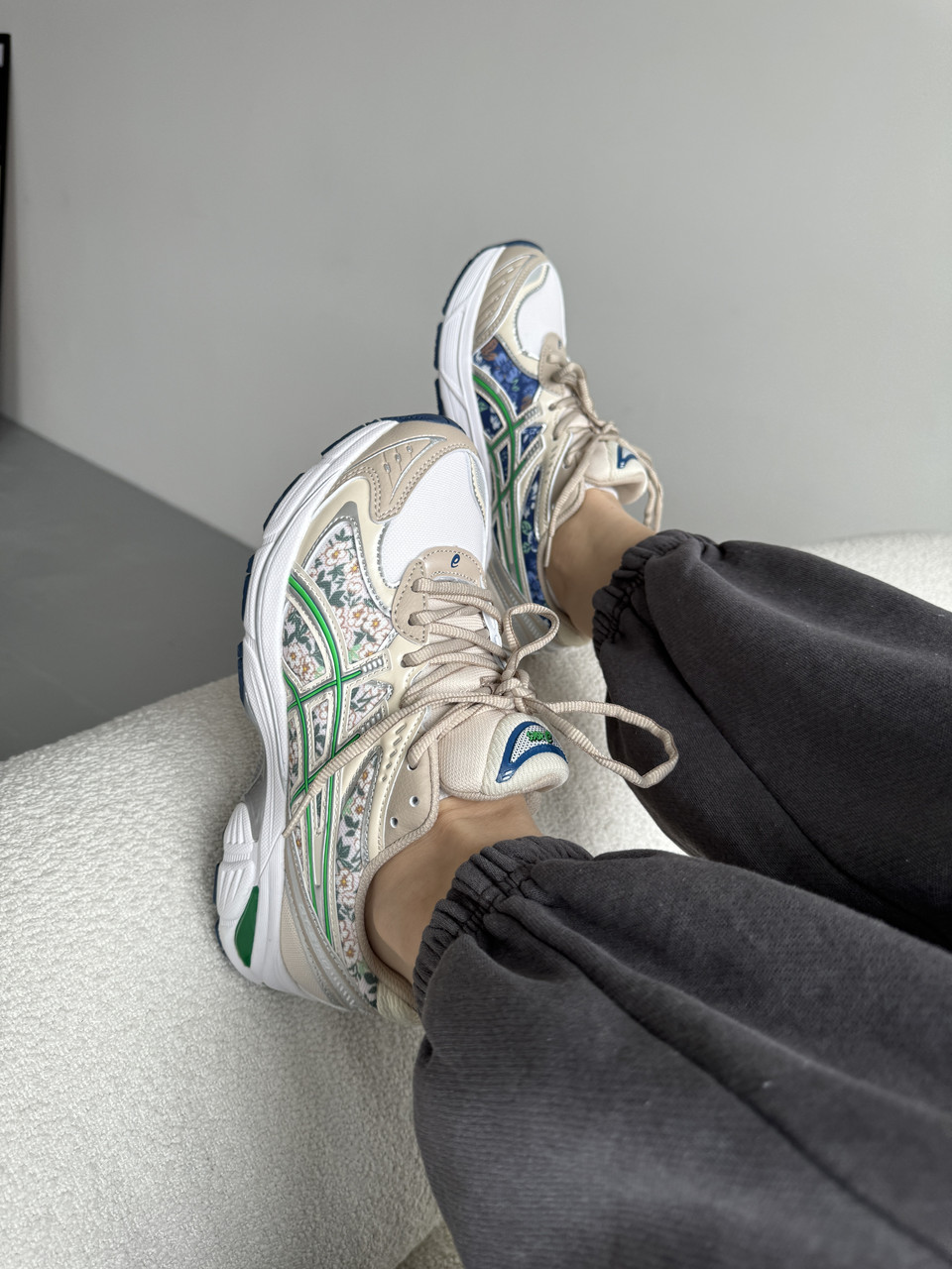 Кросівки жіночі бежеві Asics GT-2160 Beige Green (15824)