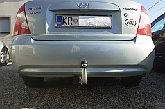 Фаркоп Hyundai Accent MC 2006-2011 (Хендай Акцент) оцинкований без підрізу бампера