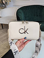 Женская сумка кросс-боди Calvin Klein Кельвин Кляйн молочная через плечо
