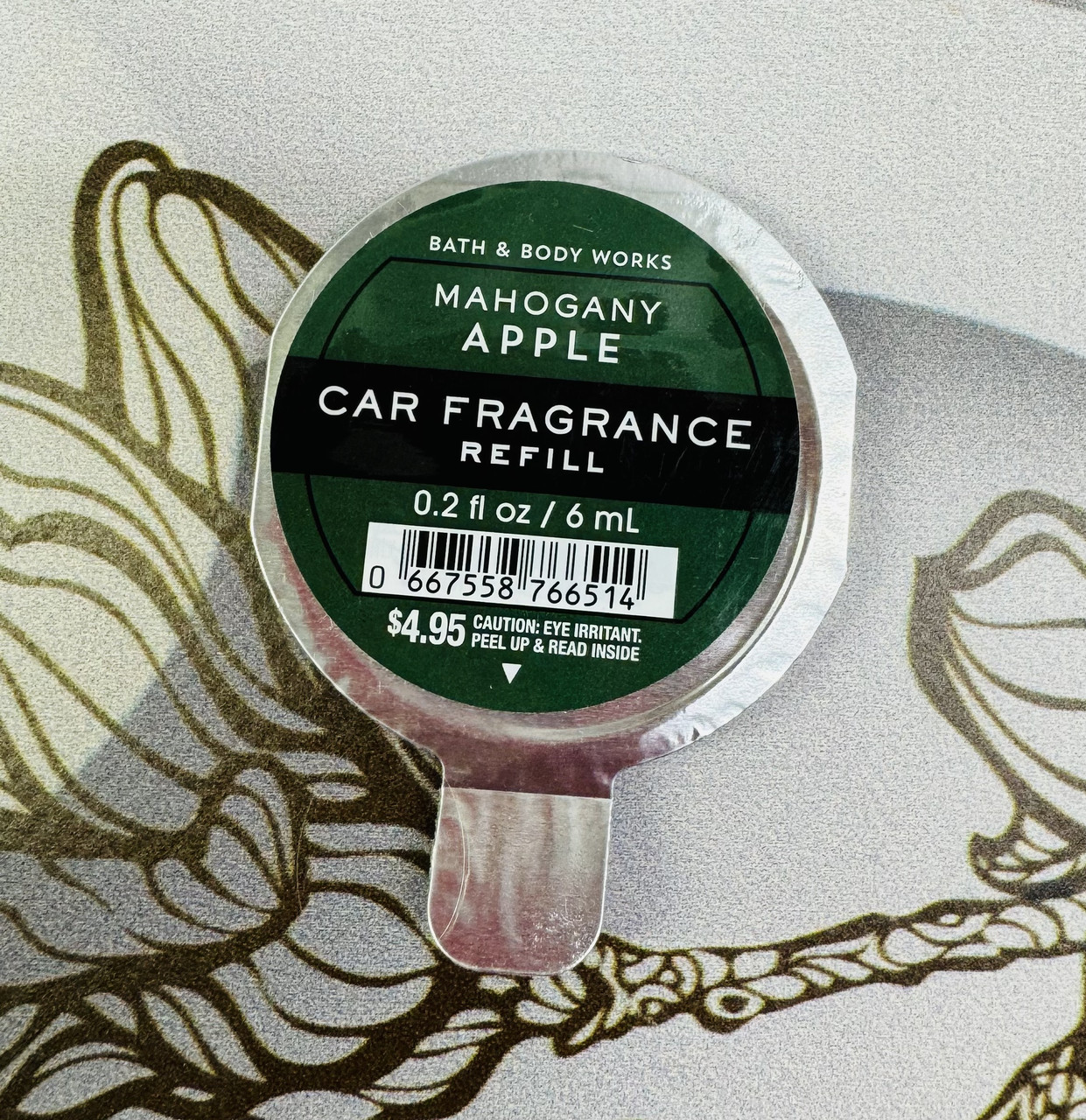 Ароматизатор автомобільний Bath and Body Works Червоне дерево і яблуко