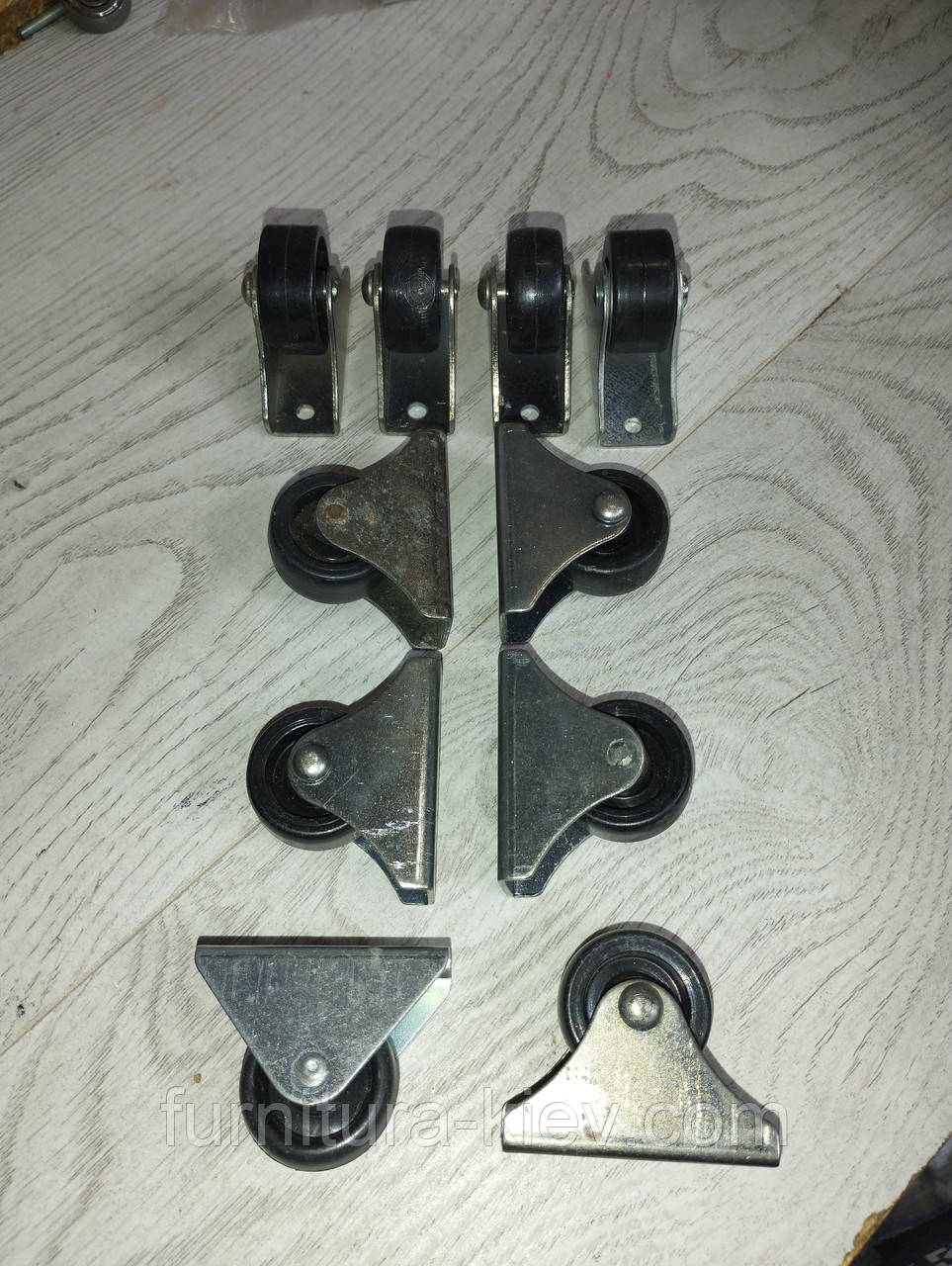 Набір пластикових коліс 43 мм 10 шт., фото 1