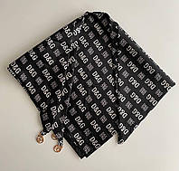 Легкий шелковый платок черный с авторским принтом