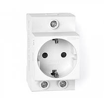 Розетка на DIN-рейку