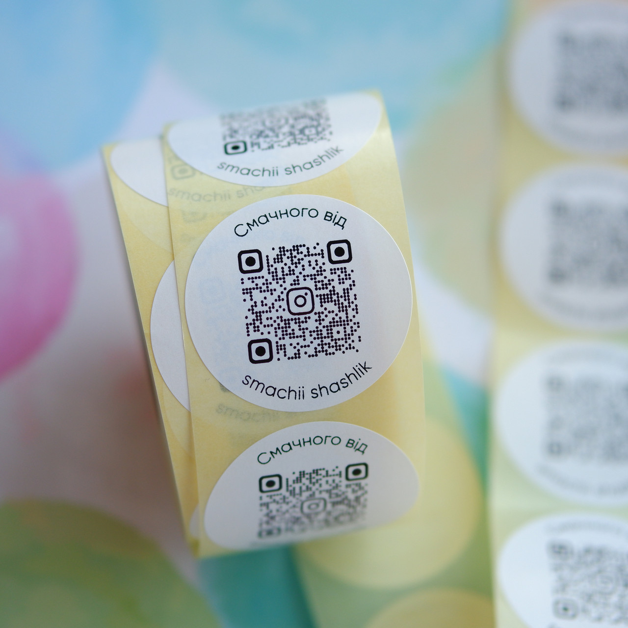 Заказать наклейки с логотипом 50мм, наклейки в рулоне, рулонные ...