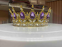Золота корона для торту, кругла тіара, діадема (велике каміння фіолетового кольору)